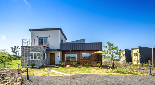 Jeju Windstone Pension, Забронировать Отель Gujwa Чеджу