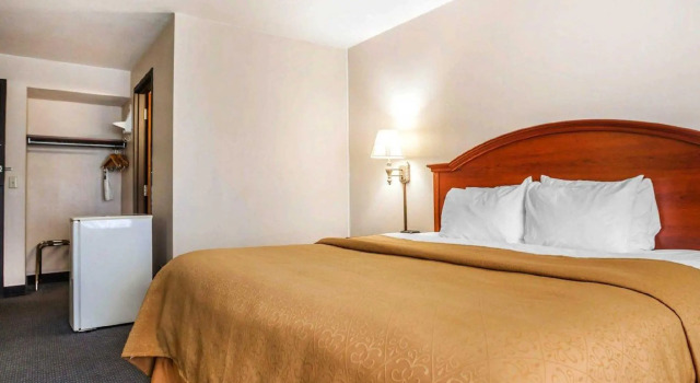 Номер Standard Quality Inn Foristell