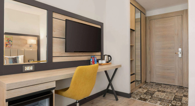 Ramada Encore By Wyndham Istanbul Basin Express