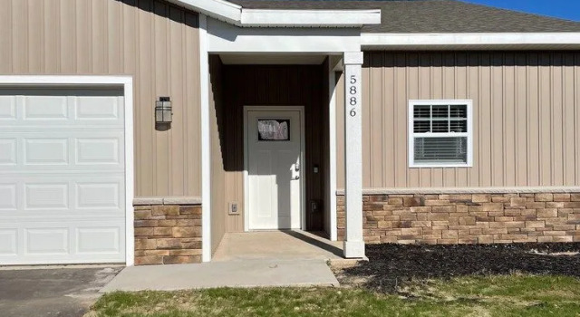 The Reserve Flats, Book Apartment Wyoming Michigan