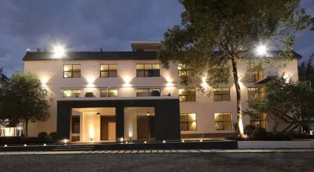 Joyeux Hotel, Boek Hotel Hotels in Guangdong met parkeren, Parkeren