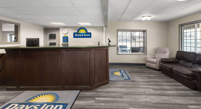 Days Inn by Wyndham Pierre