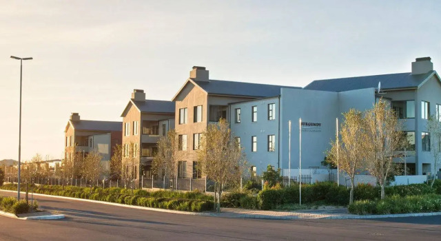 Burgundy Luxury Apartments, Boek Appartement Richwood Cape