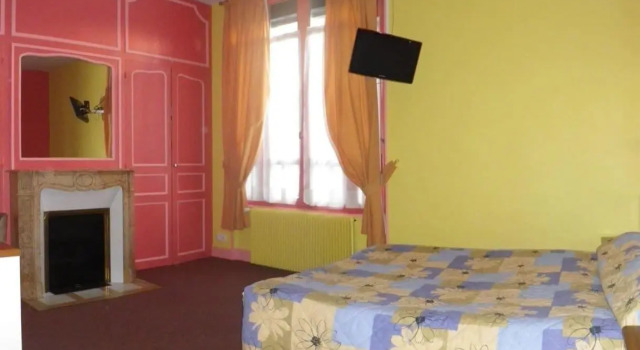 Hotel restaurant Le Seignelay, Забронировать Отель Отели в центре Осер с завтраком, отели в центре Осер с завтраком