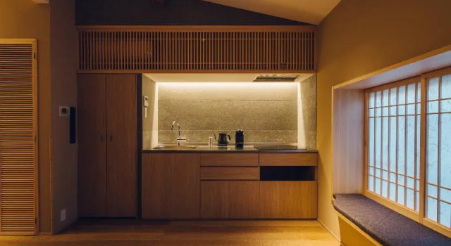 Asahi House Shijo Omiya, Book Hotel Kyoto Japan
