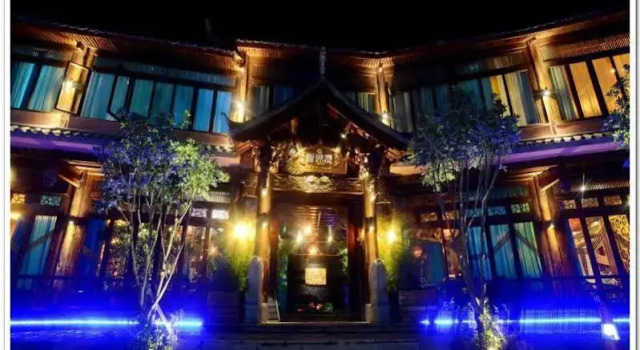 Lijiang Ritz-Man Art Club, Prenota Hotel Hotel a Lijiang con parcheggio, Parcheggio