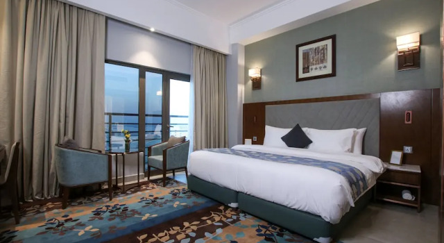 Люкс с видом на город The Seven Hotel