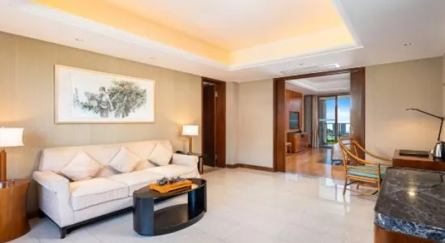 Двухместный люкс Deluxe Business Four Seasons Ocean Courtyard Hotel Sanya