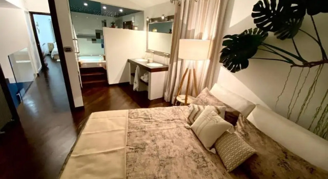 Wood Luxury House Wood Luxury House, Забронировать Апартаменты/квартира Апартаменты Пескары, рядом с Музей современного искусства им. Виттории Колонны, Апартаменты/квартира