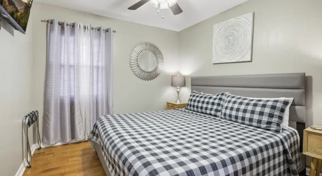 Smokin' Blue Villa 3 Bedroom Home