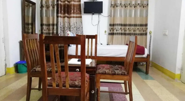 Palm Rivera - Hostel, Забронировать Хостел Отели Коччи с завтраком, рядом с Mattancherry Palace, Завтраки