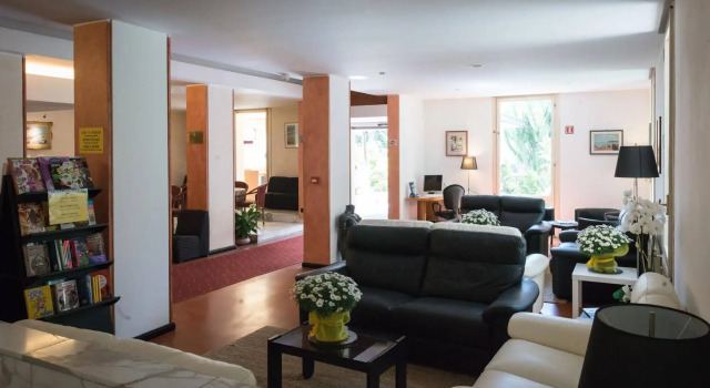 Coccodrillo Hotel & Apartments, Забронировать Апартаменты/квартира Варацце Ривьера-делле-Пальме