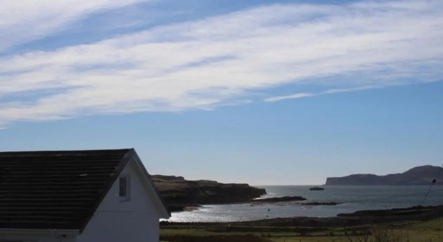 The Loft at Strathardle - Lochside Apartment, Isle of Skye, Забронировать Апартаменты/квартира Кайл-оф-Лохалш 