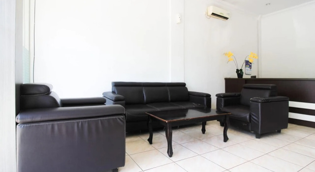 Wisma Sari by OYO Rooms, Boek Hotel Hotels in Dumai met parkeren, Parkeren