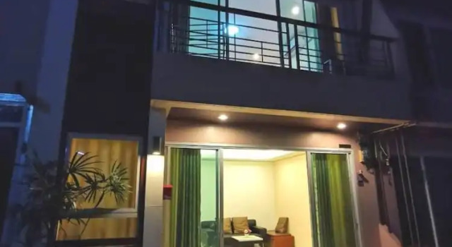 Pon House, Забронировать Гостевой дом Отели Южного Таиланда с парковкой, Парковка