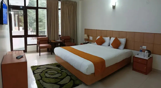 Двухместный номер Premium Hotel Broadways Inn