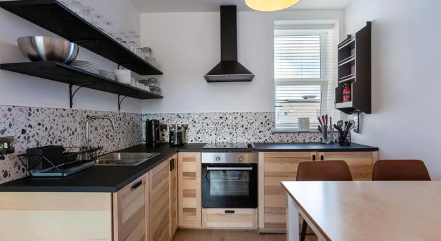 Macs Townhouse Dungarvan, Buchen Sie Pension Hotels in Leinster mit Parkplatz, Parkplätze
