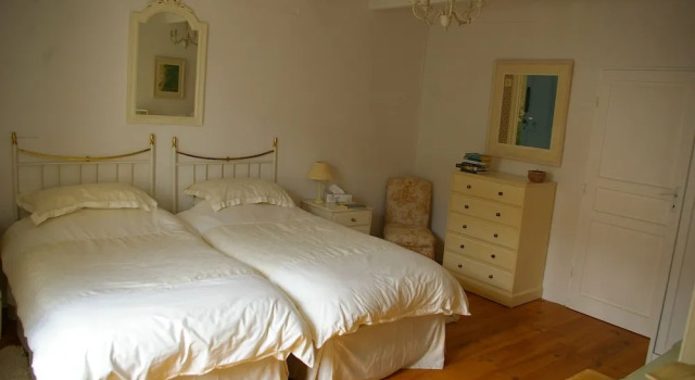 LAncienne Forge 27 rue de la Crèche Bourg Born, 预订 酒店 圣卓普德博尔 Lot-et-Garonne