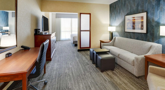 Номер Deluxe Drury Plaza Hotel Denver Westminster