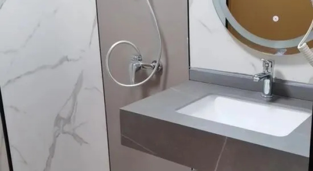 Tongcheng Qitian Business Hotel, Book Hotel Tongcheng Hubei