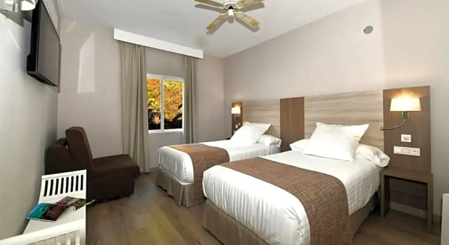 Полулюкс Hotel Salobreña Suites