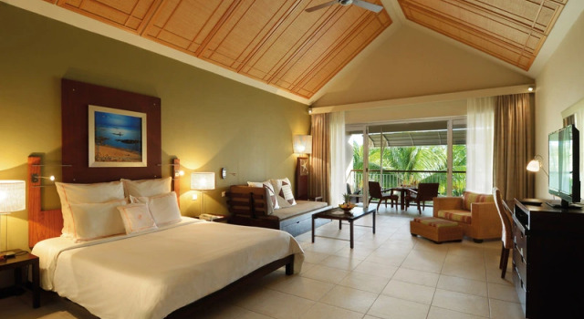Одноместный номер Standard с балконом Victoria Beachcomber Resort & Spa