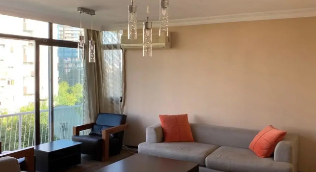 Cozy Apartment Atakoy, Varaa Huoneisto Hotellit Marmara-alue pysäköinnillä, Pysäköinti