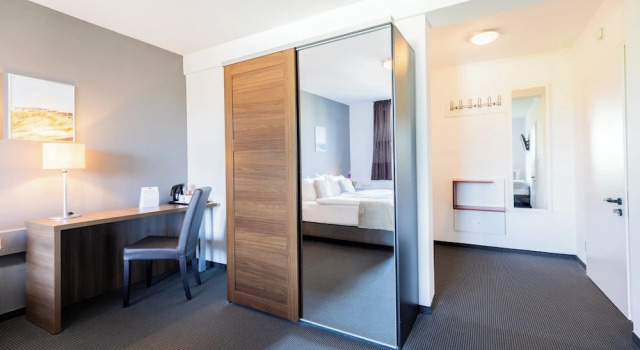 Standard triple chambre avec balcon Hotel Aviva