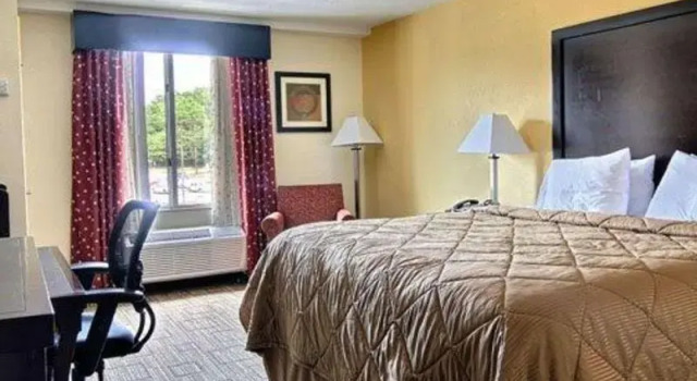 Люкс Quality Inn & Suites Greenville - Haywood Mall