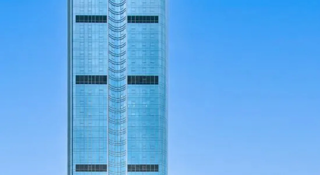 Howard Johnson China Communications Construction Plaza Chongqing, Varaa Hotelli Hotellit Chongqing Area uima-altaalla, Uima-allas