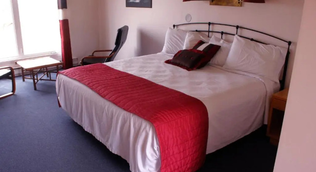 Номер Superior Brier Island Lodge