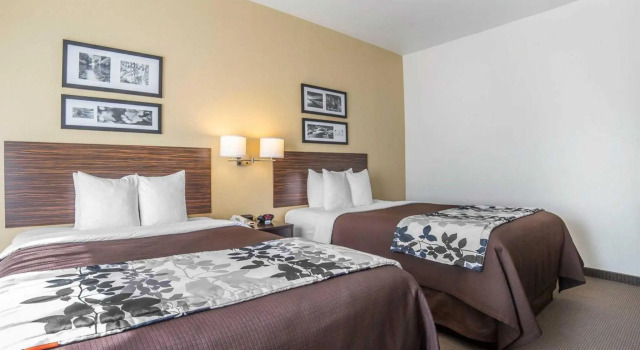 Четырёхместный номер Standard Sleep Inn & Suites Miles City I-94