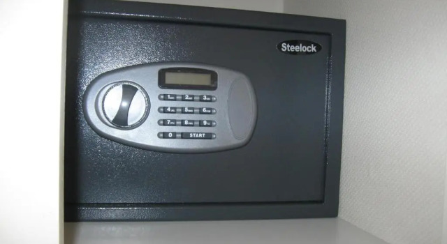 Standard Studio Gloria