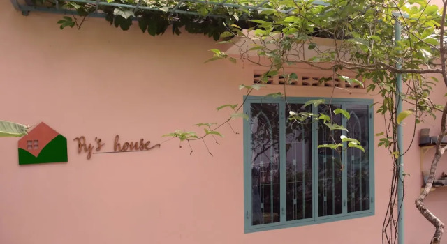 Py's House