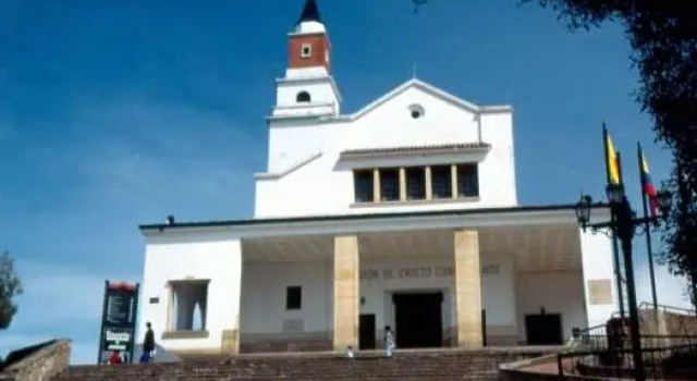 Люкс с красивым видом из окна Hotel Santafe Real