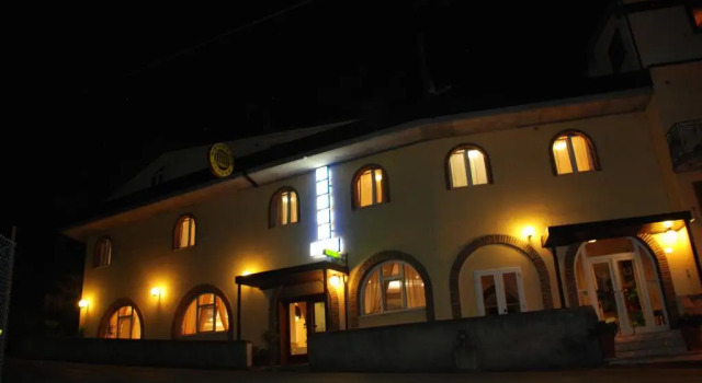 Hotel Ristorante Farese, Réserver Hôtel Hôtels et hébergements à Melfi, Hôtel