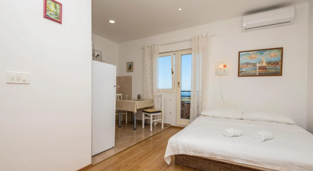Awesome Apartment in Makarska With Wifi, Забронировать Апартаменты/квартира Апартаменты Макарска, рядом с Набережная Рива (Макарска), Апартаменты/квартира