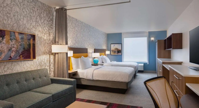 Четырёхместный люкс Home2 Suites By Hilton Ankeny