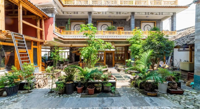 Taoyuan Sanshe Guesthouse, Reservar Hotel Hotéis em Dali com estacionamento, Estacionamento