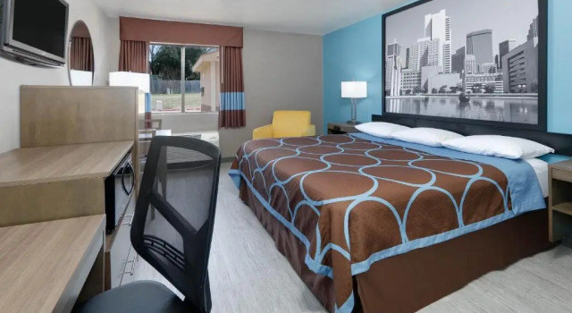 Номер Standard Super 8 by Wyndham Waxahachie TX