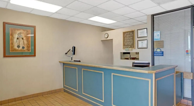 Americas Best Value Inn, Забронировать Отель Рино США, рядом с Стадион Маккея