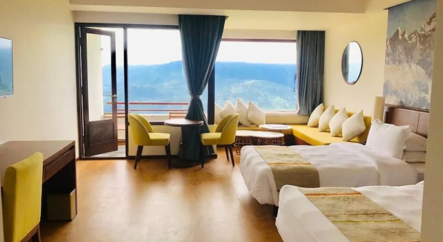 Двухместный номер Deluxe с балконом и с видом на горы Hotel Annapurna View Sarangkot