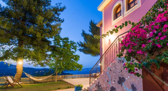 Студия Villa Eora