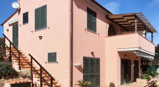 Appartamenti La Risacca, Rezervovat Hotel Hotely v Elba s parkováním, Parkování