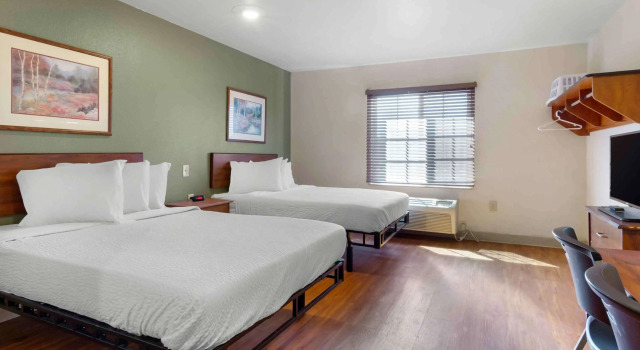 Четырёхместный люкс Extended Stay America Select Suites - Kansas City - South - I-49