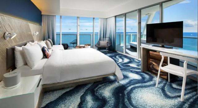 Двухместный номер Cool Corner с балконом и oceanfront W Fort Lauderdale