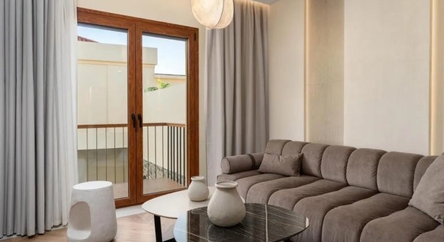 Люкс Deluxe с видом на бассейн Dea Del Porto Crete Suites