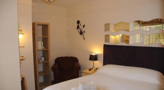 Двухместный номер Economy Edward Hotel