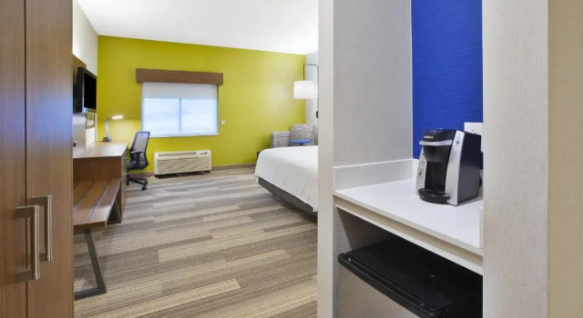 Люкс Holiday Inn Express Rochester-Victor by IHG