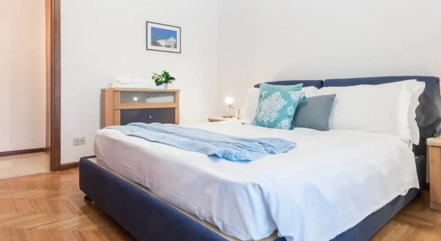 JOIVY Como Borgo Vico Apartment with Terrace, Prenota Appartamento Como Como